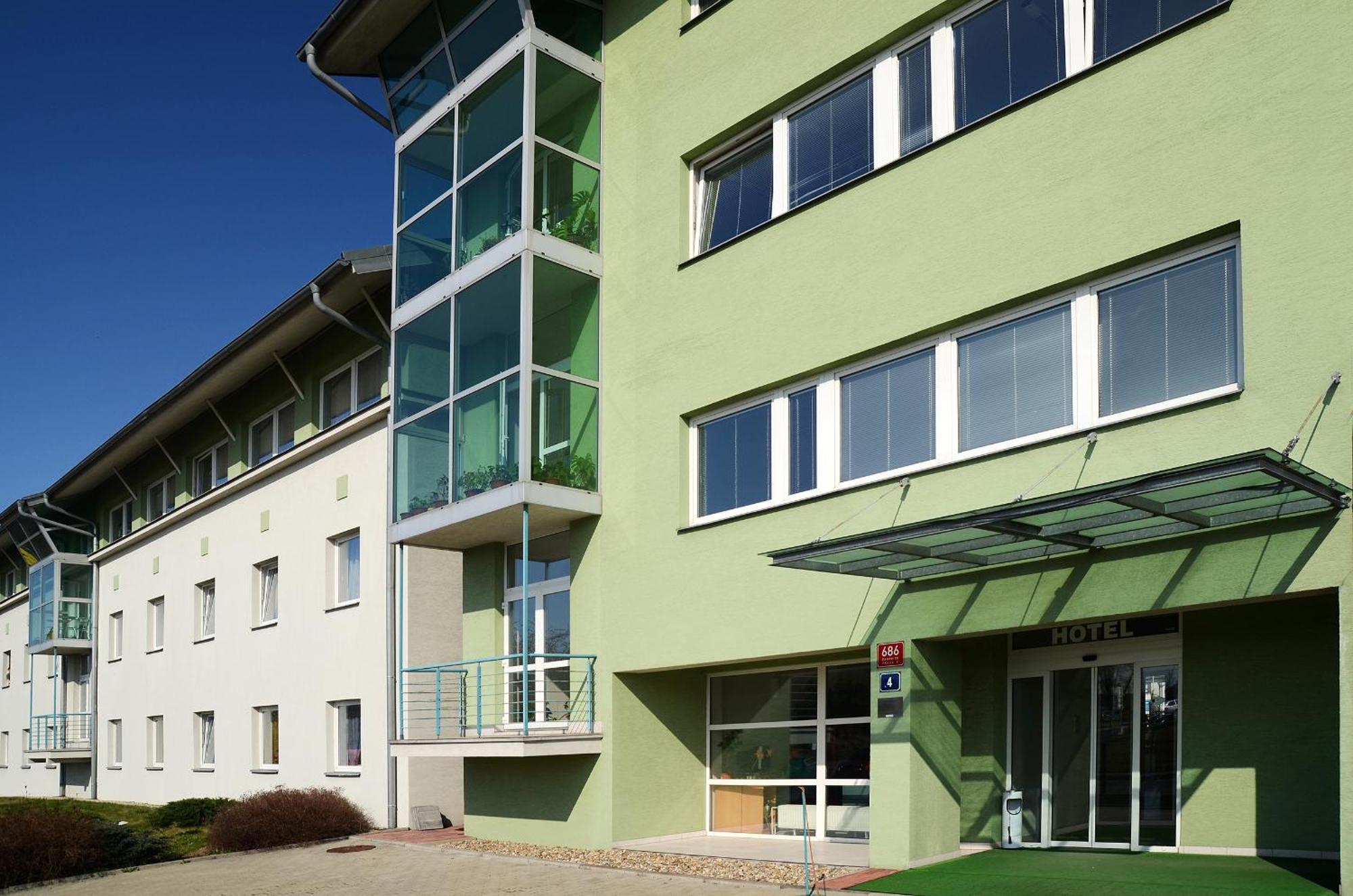 Hotel Imos Prague Exterior photo